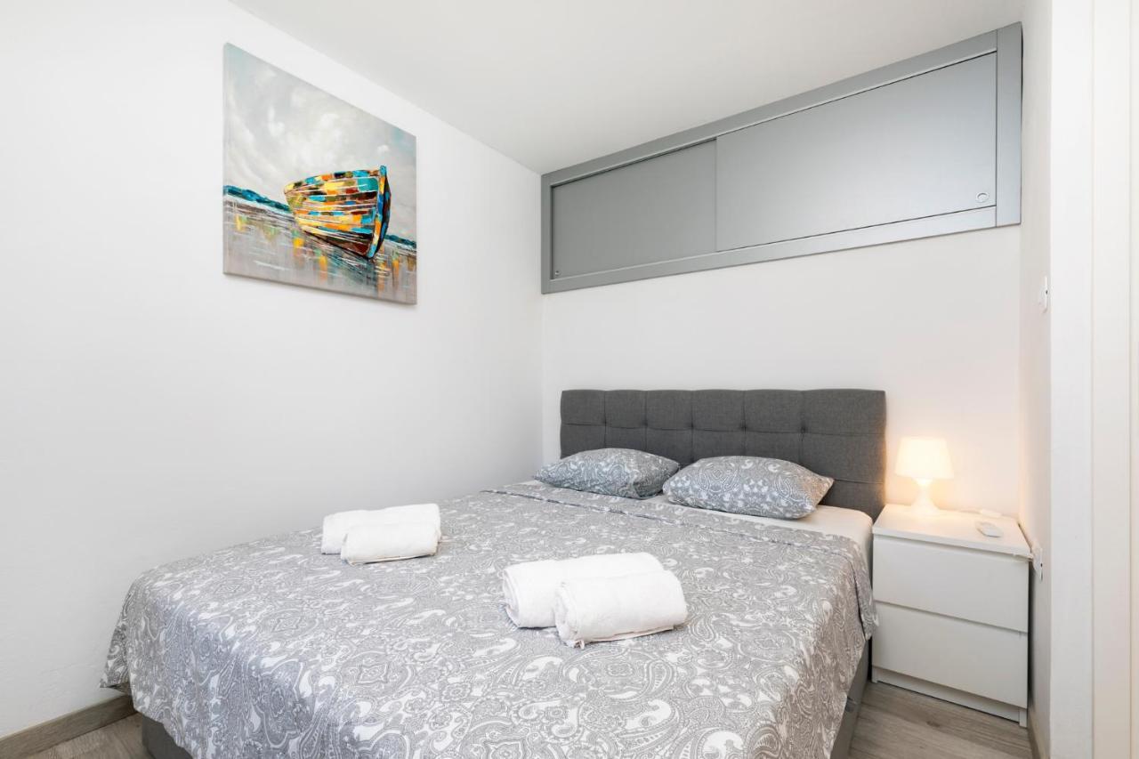 Vacation House Orange เวลิโลชิน ภายนอก รูปภาพ